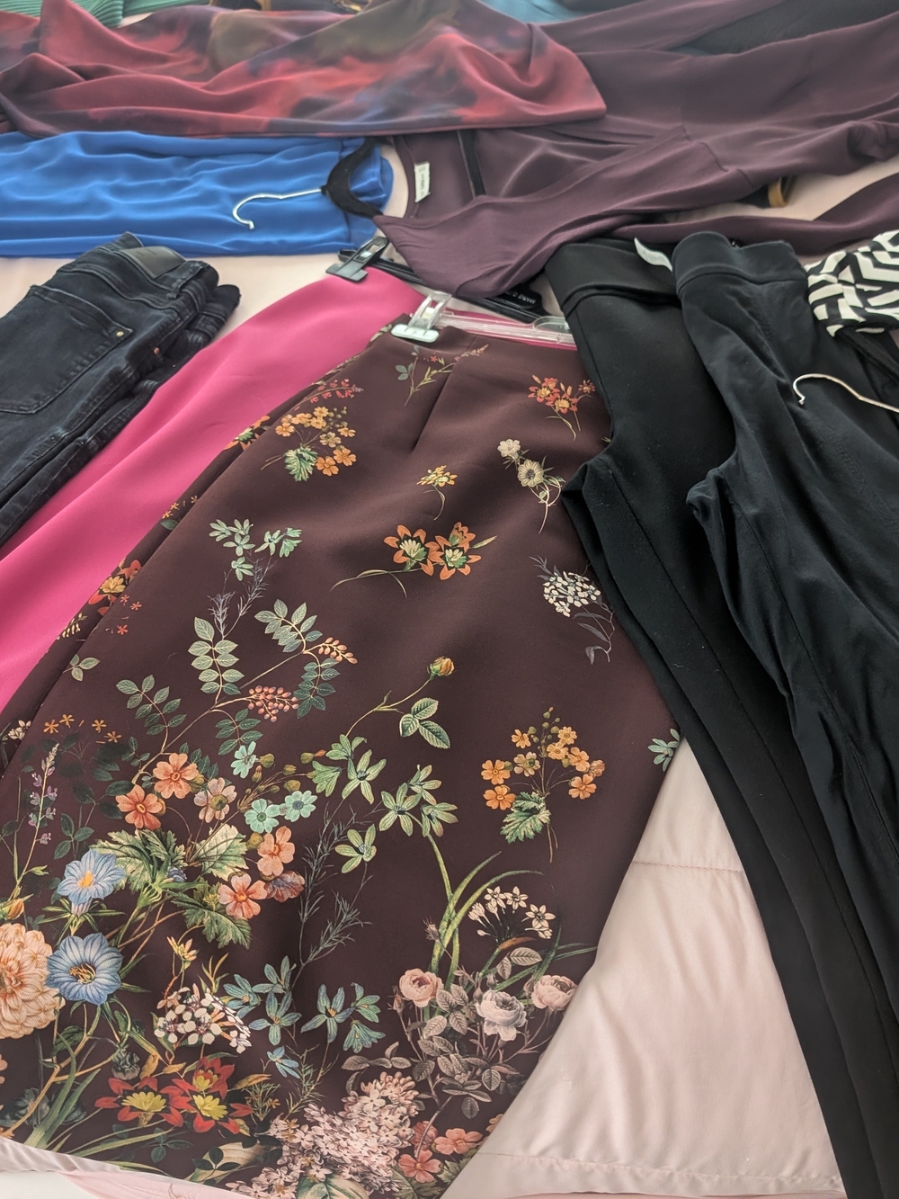 Bundle Of 14 Items 50$
